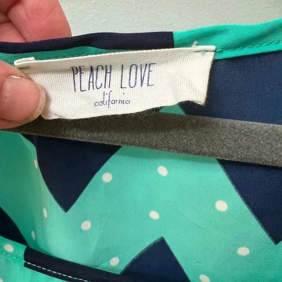 Aqua / navy chevron zig zag sleeveless top by peach love medium - Picture 6 of 7